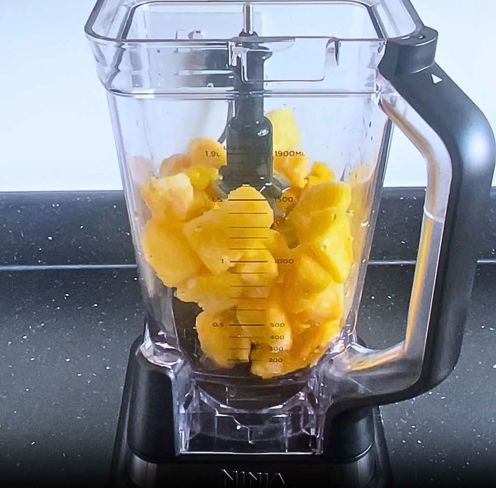 pineapple chunks in ninja blender